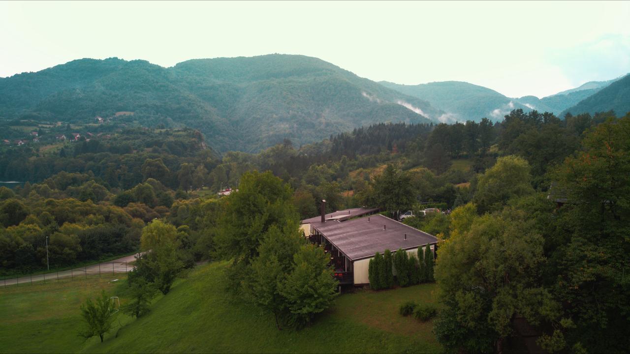 Bungalows Plivsko Jezero Jajce Eksteriør billede